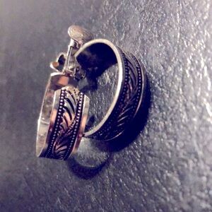 Sara Coventry silver toned clip on earrings